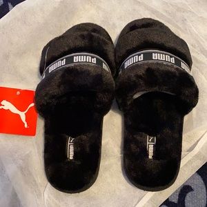 Women’s puma slides